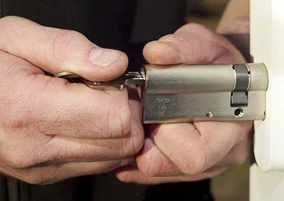 Super Locksmith Services Coraopolis, PA 412-226-6571 - 29-10